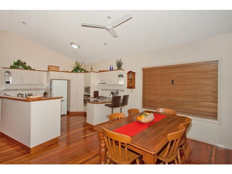 22 Flinders Way, Ocean Shores NSW 2483