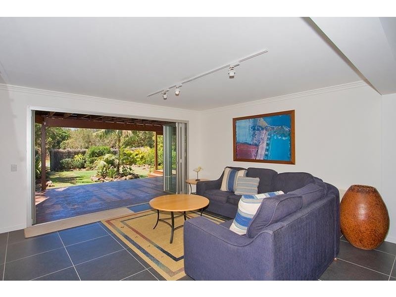 18 Pacific Esplanade, South Golden Beach NSW 2483