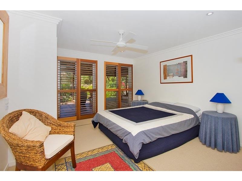 18 Pacific Esplanade, South Golden Beach NSW 2483