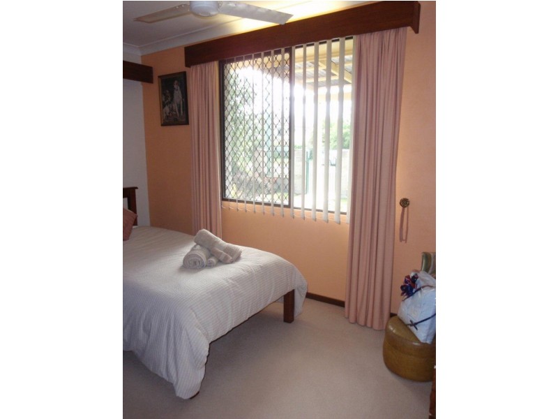 20 Beach Avenue, South Golden Beach NSW 2483