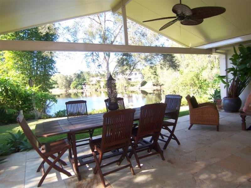 30 Natan Court, Ocean Shores NSW 2483
