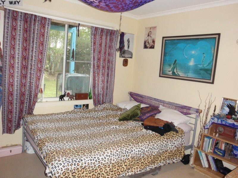 7 Kallaroo Circuit, Ocean Shores NSW 2483