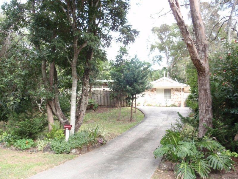 103 Balemo Drive, Ocean Shores NSW 2483