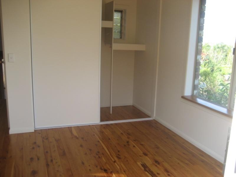 7 YACKATOON COURT, Ocean Shores NSW 2483