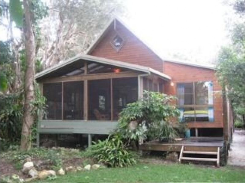 5 Helen  Street, South Golden Beach NSW 2483