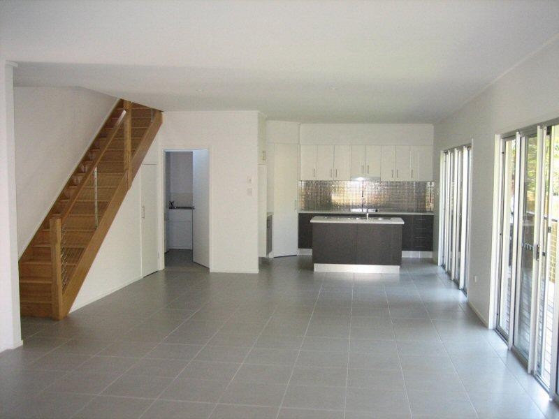 4/92 Rajah Road, Ocean Shores NSW 2483