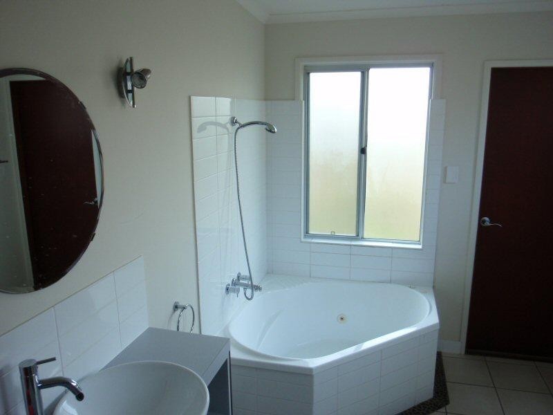 2/46 Rajah Road, Ocean Shores NSW 2483