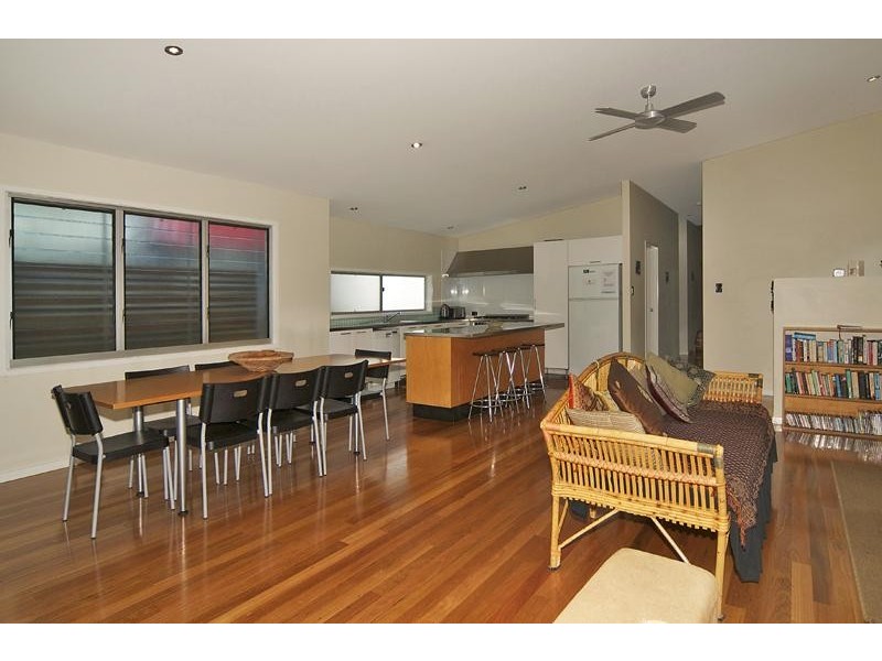 16 North Head Road, New Brighton NSW 2483