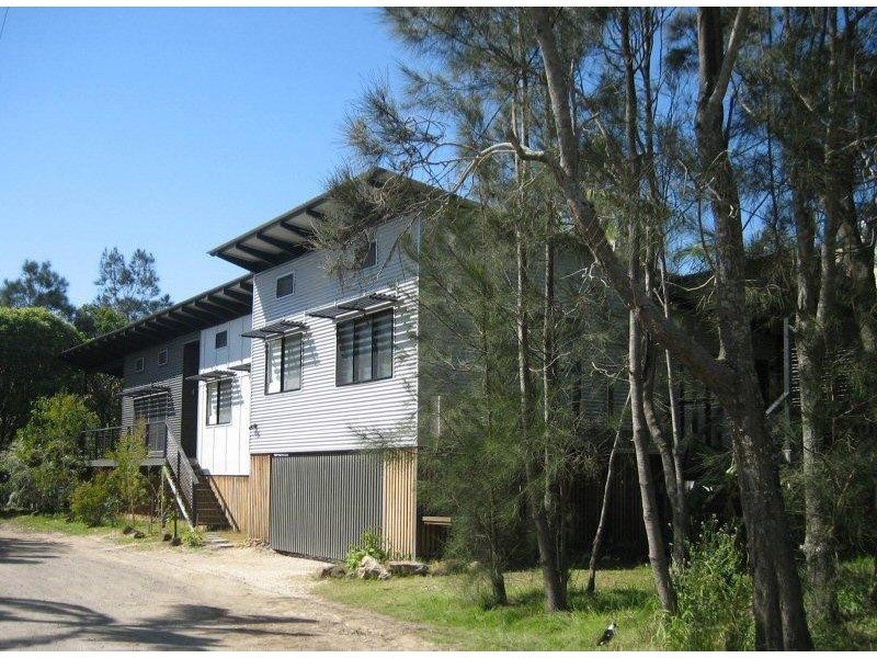 16 North Head Road, New Brighton NSW 2483