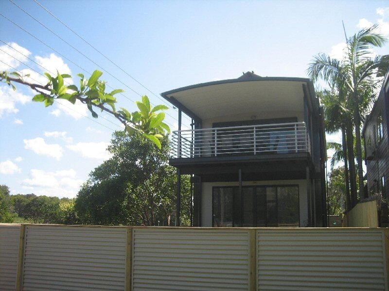 1 Beach Avenue, South Golden Beach NSW 2483