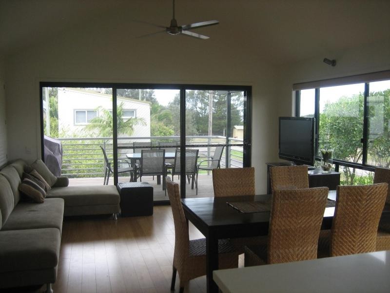 1 Beach Avenue, South Golden Beach NSW 2483