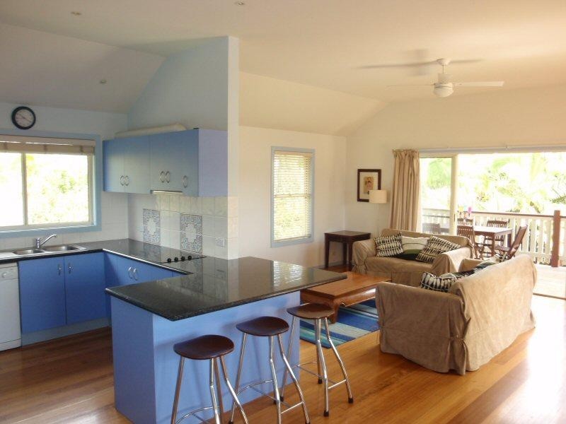 22 Muli Muli Avenue, Ocean Shores NSW 2483