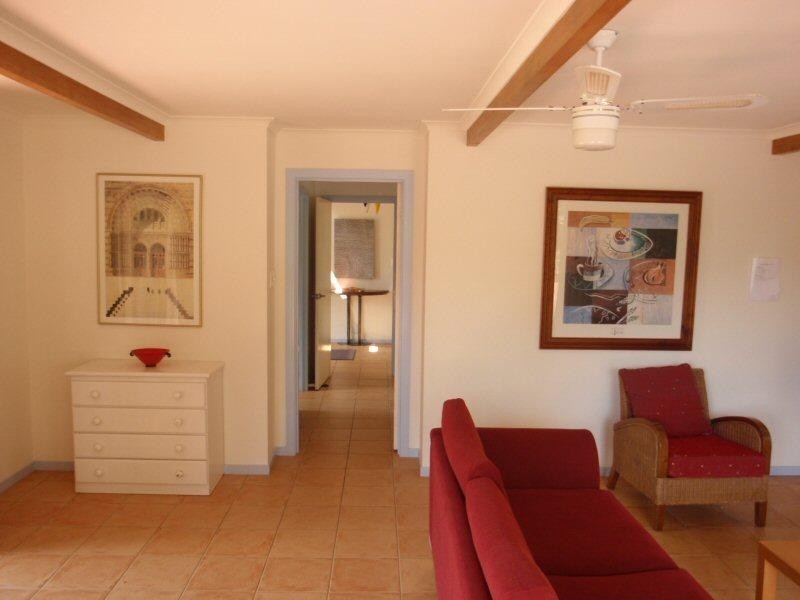 22 Muli Muli Avenue, Ocean Shores NSW 2483