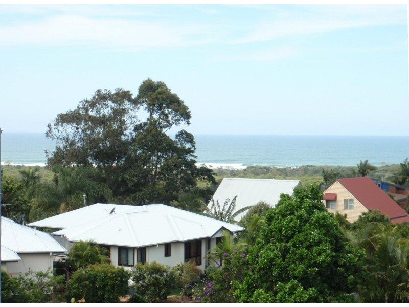 29 Yallakool Drive, Ocean Shores NSW 2483