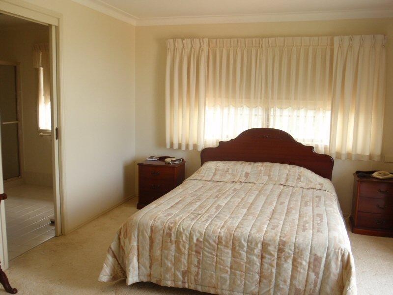 29 Yallakool Drive, Ocean Shores NSW 2483