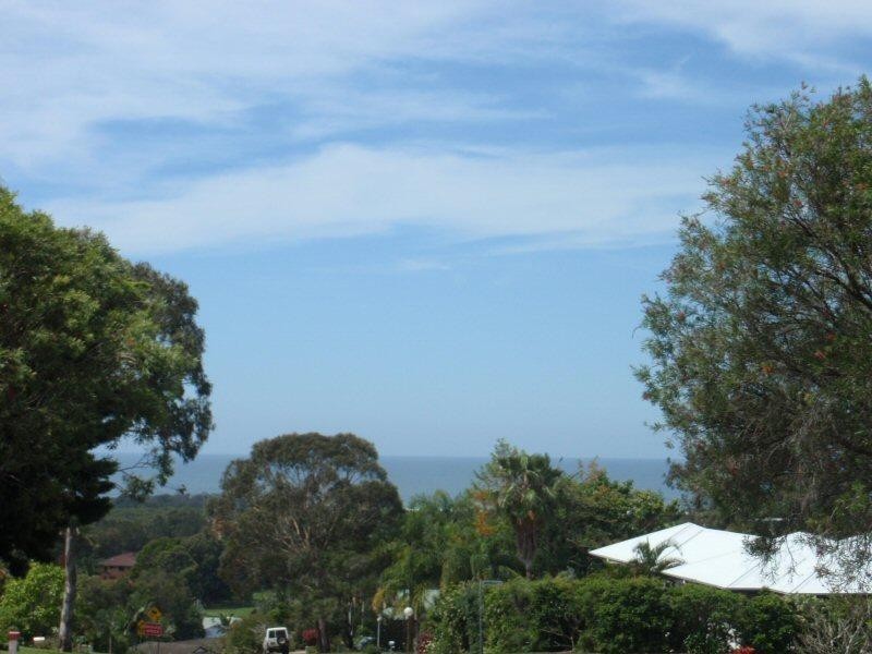 29 Yallakool Drive, Ocean Shores NSW 2483