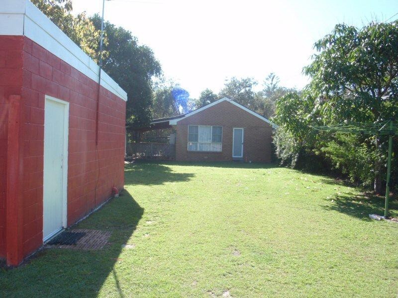 17 Pacific Esplanade, South Golden Beach NSW 2483