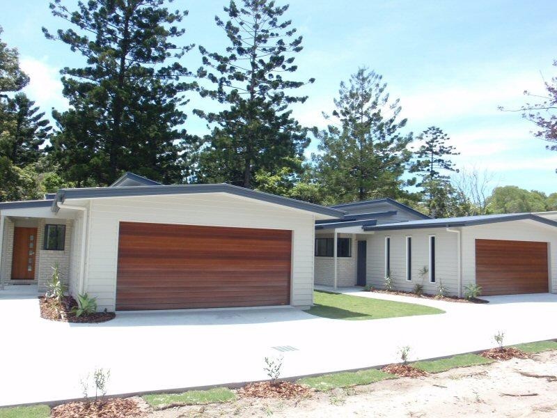 15 Boondoon Crescent, Ocean Shores NSW 2483