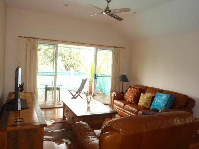 15 Rangal Road, Ocean Shores NSW 2483