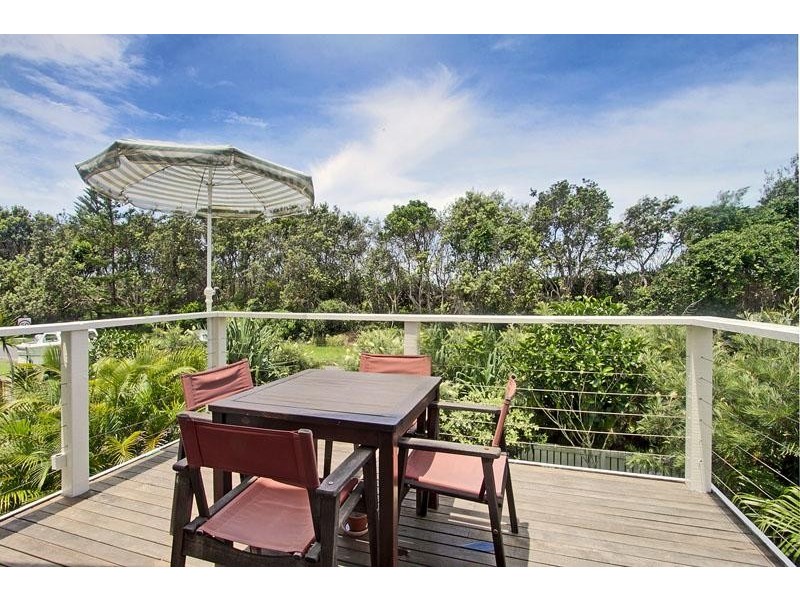 12 Pacific Esplanade, South Golden Beach NSW 2483