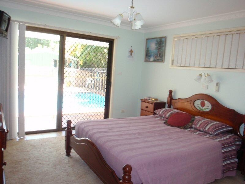 1 Matong Drive, Ocean Shores NSW 2483