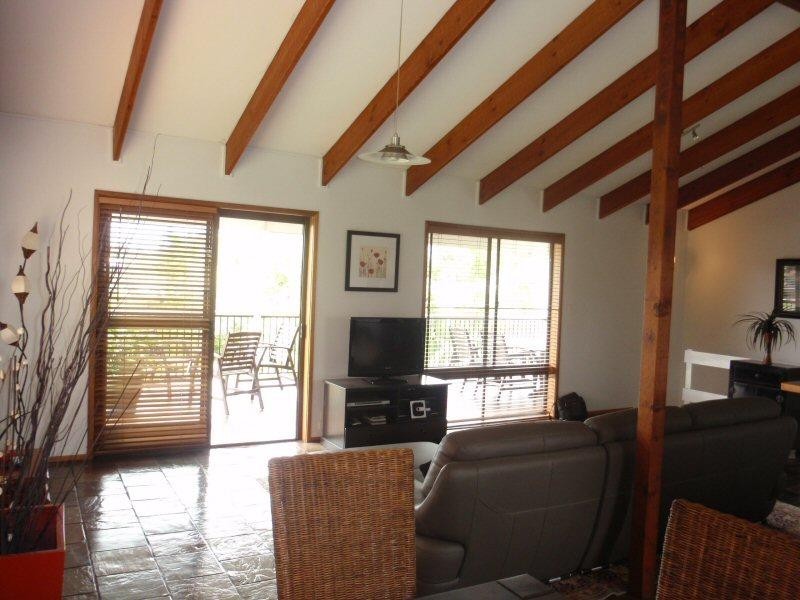 10 Beach Avenue, South Golden Beach NSW 2483