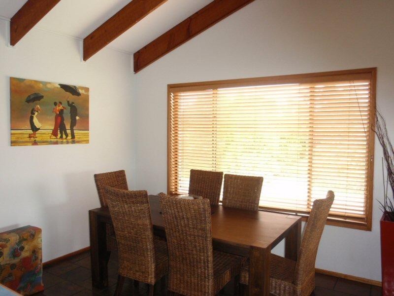 10 Beach Avenue, South Golden Beach NSW 2483