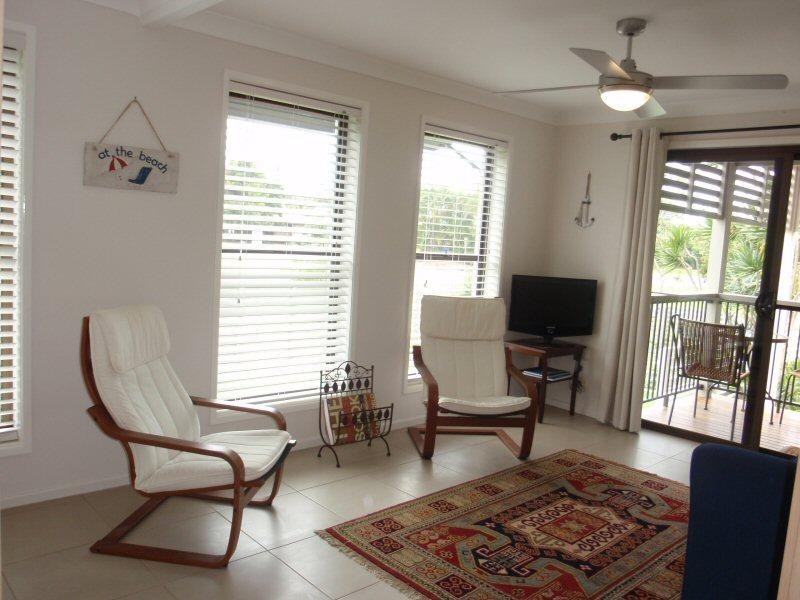 10 Beach Avenue, South Golden Beach NSW 2483