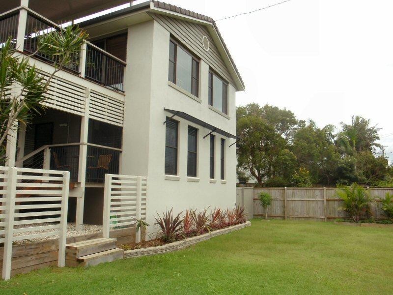10 Beach Avenue, South Golden Beach NSW 2483