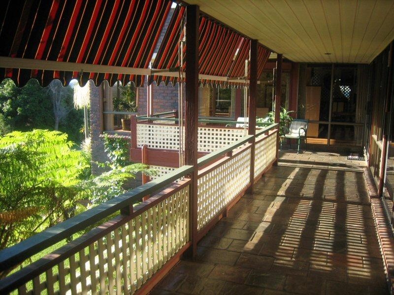 34 Warrambool Road, Ocean Shores NSW 2483