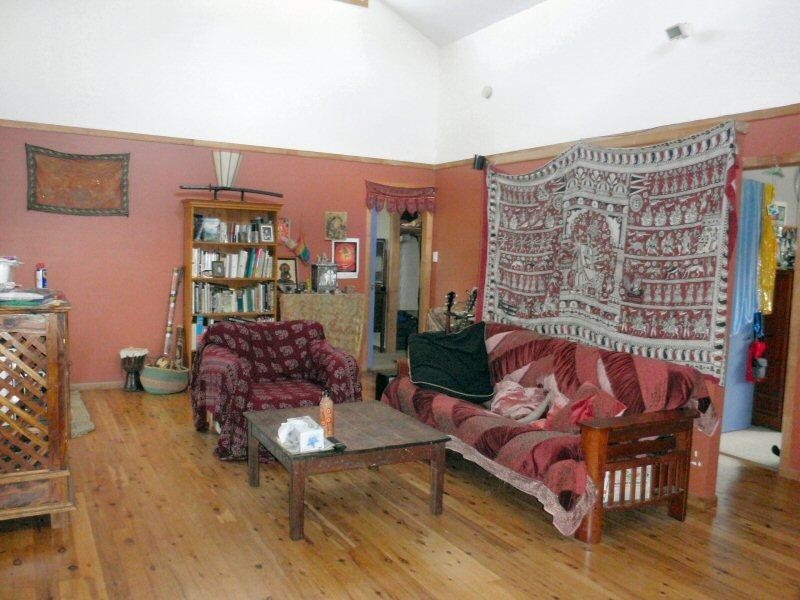 8 Matong Drive, Ocean Shores NSW 2483