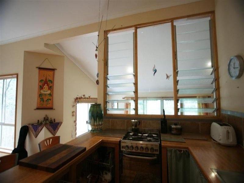 31 Matong Drive, Ocean Shores NSW 2483