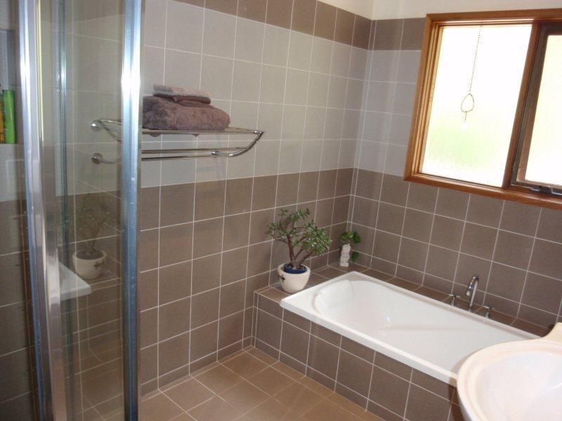 6 Gin Gin Crescent, Ocean Shores NSW 2483