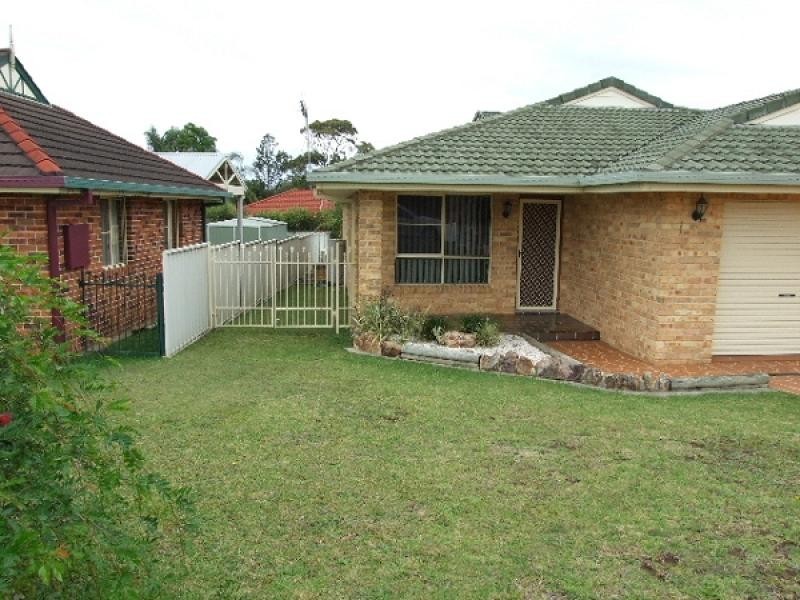 Old Bar NSW 2430
