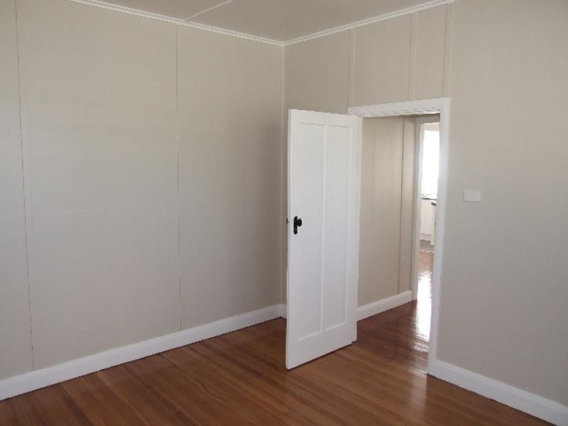 27 Chatham Avenue, Taree NSW 2430