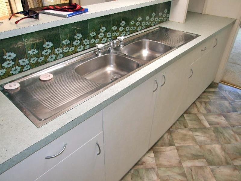 25 Tristania Crescent, Taree West NSW 2430