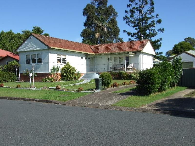 42 Bruntnell Street, Taree NSW 2430