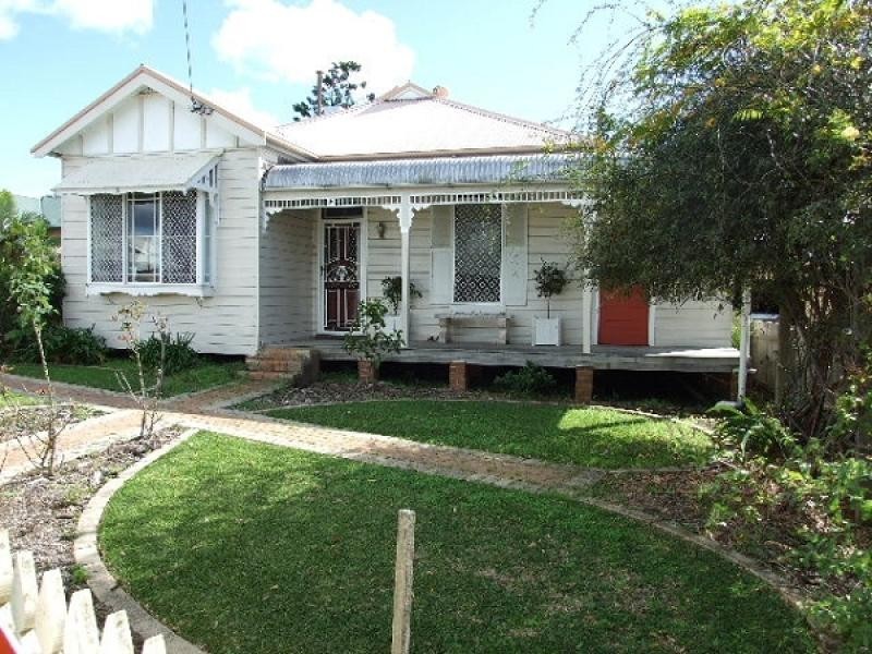 163 High Street, Taree NSW 2430