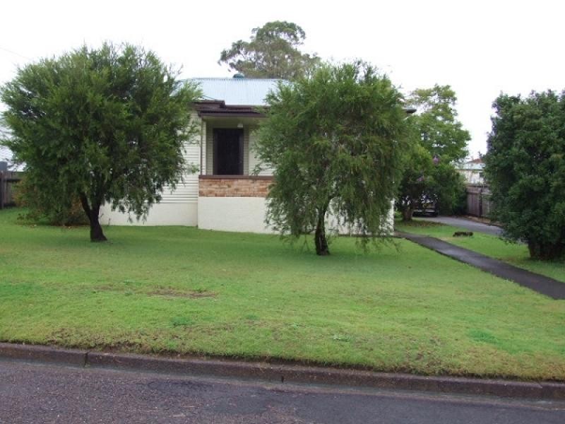 18 Golf Avenue, Taree NSW 2430