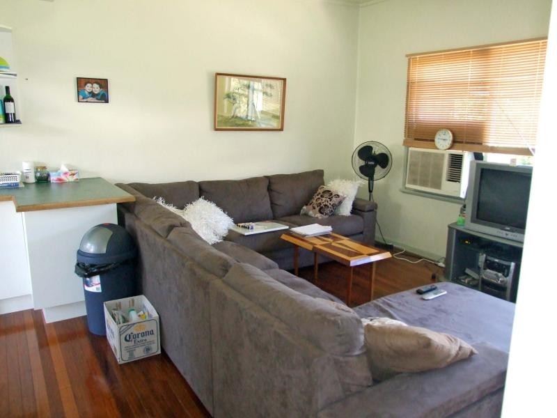 2/125 High Street, Taree NSW 2430