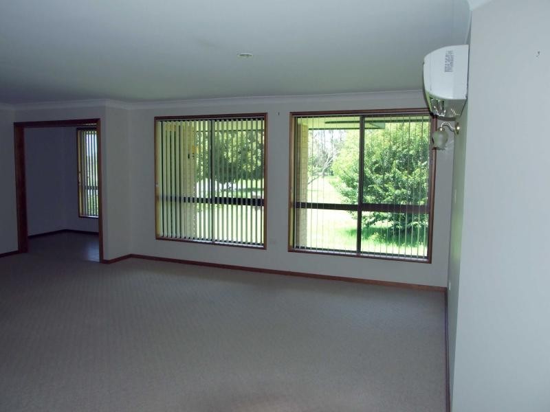 8 Oak Road, Kundle Kundle NSW 2430