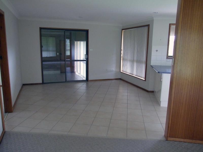 8 Oak Road, Kundle Kundle NSW 2430