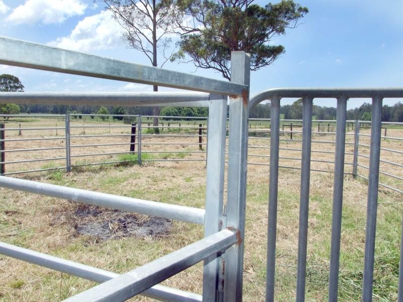 8 Oak Road, Kundle Kundle NSW 2430