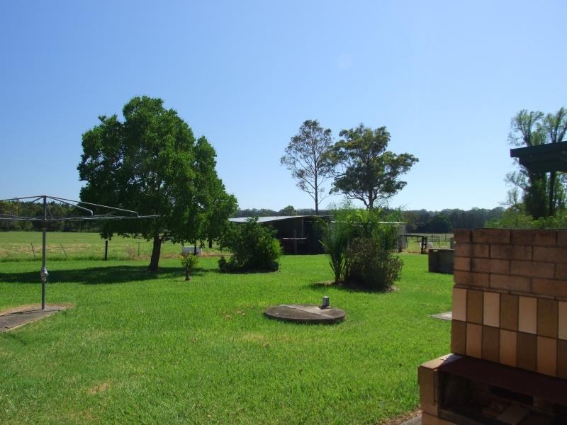 8 Oak Road, Kundle Kundle NSW 2430