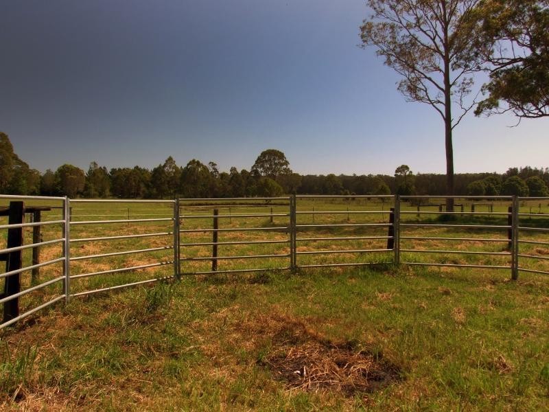 8 Oak Road, Kundle Kundle NSW 2430