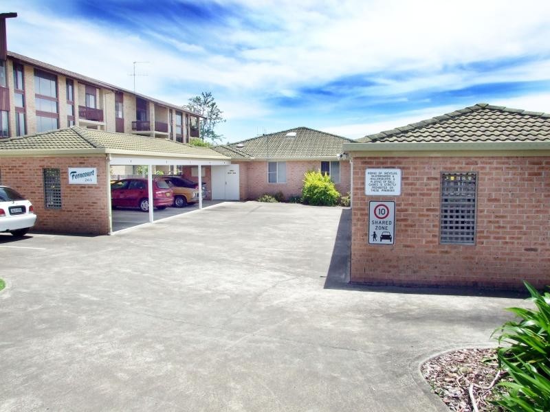 2/261 Victoria Street, Taree NSW 2430