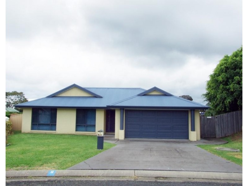 8 Gregory Close, Taree NSW 2430