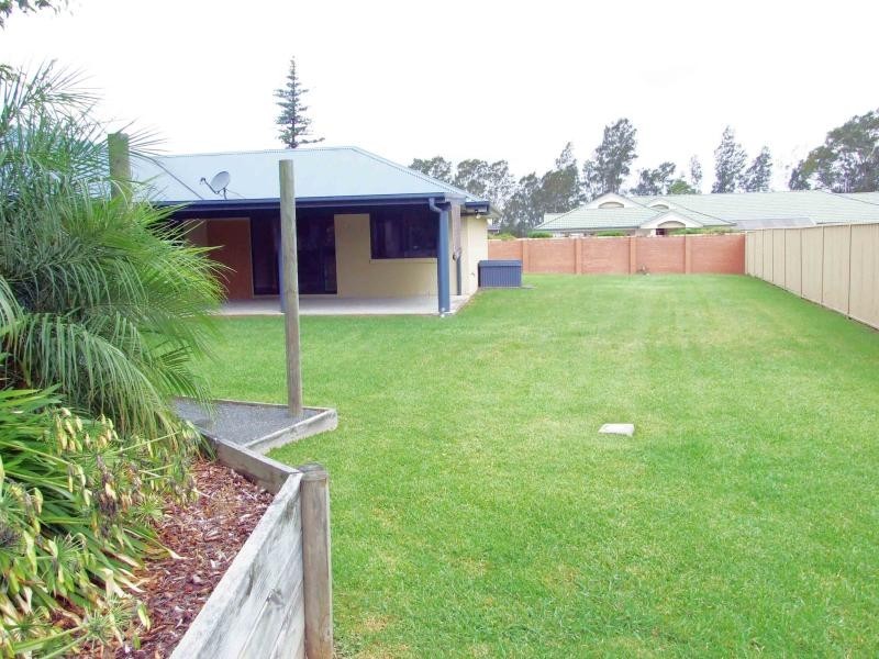8 Gregory Close, Taree NSW 2430