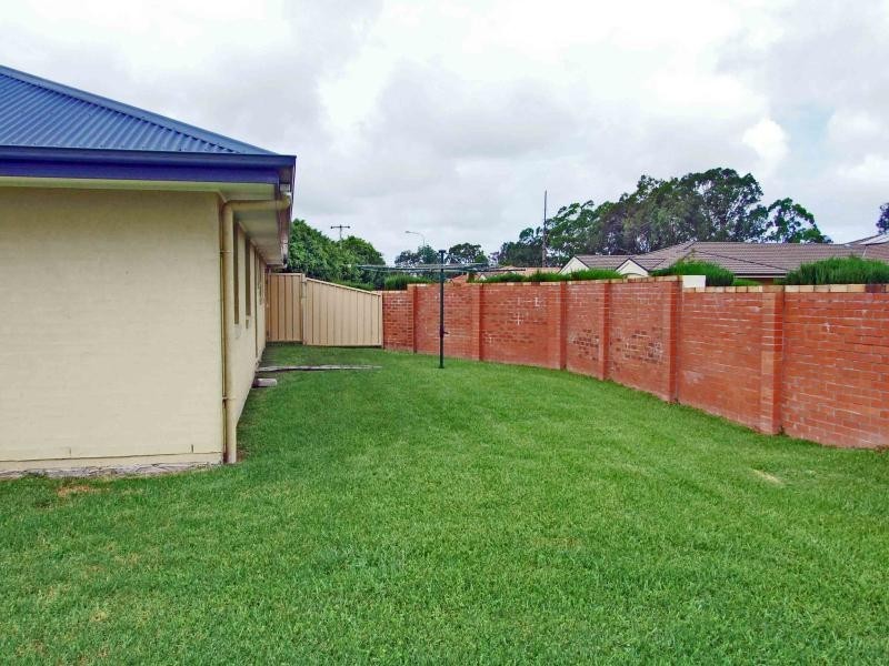8 Gregory Close, Taree NSW 2430