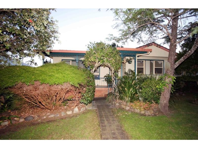 6 Bruntnell Street, Taree NSW 2430